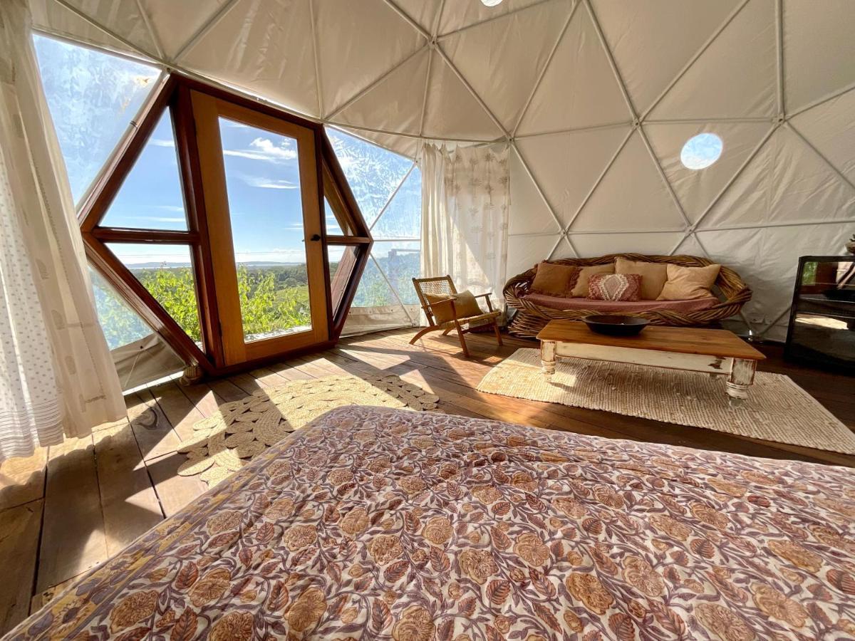 Golden Domes Hotel Cootharaba Bagian luar foto